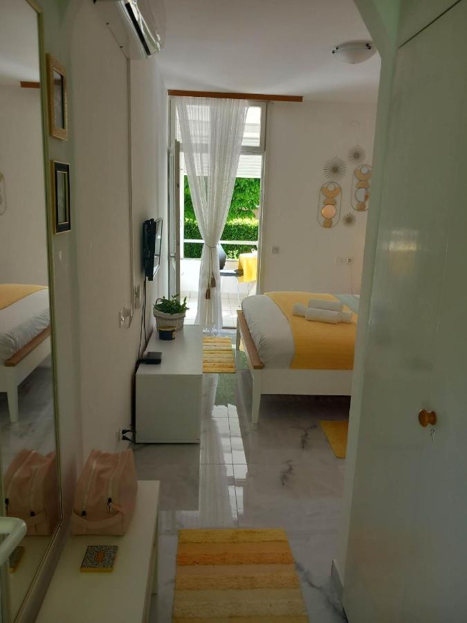Studio Apartman Marija Petrcane Buitenkant foto