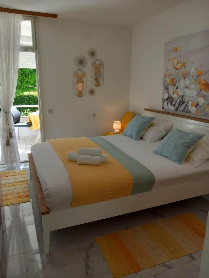 Studio Apartman Marija Petrcane Buitenkant foto